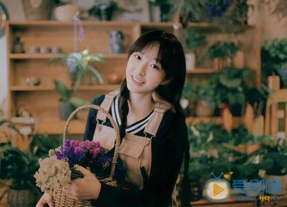 杨肸子文艺写真 杨肸子高清写真_杨肸子高清剧照