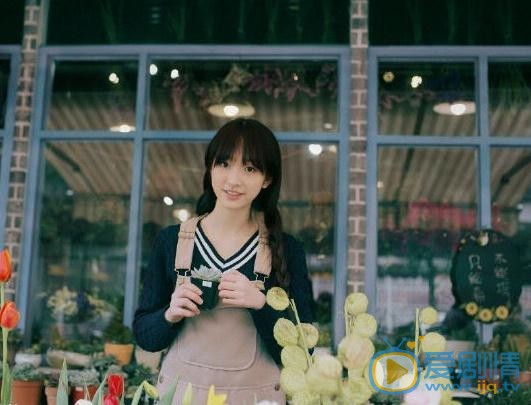 杨肸子文艺写真 杨肸子高清写真_杨肸子高清剧照