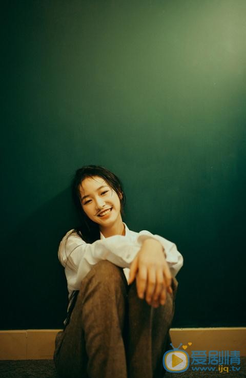 杨肸子帅气写真 杨肸子高清写真_杨肸子高清剧照