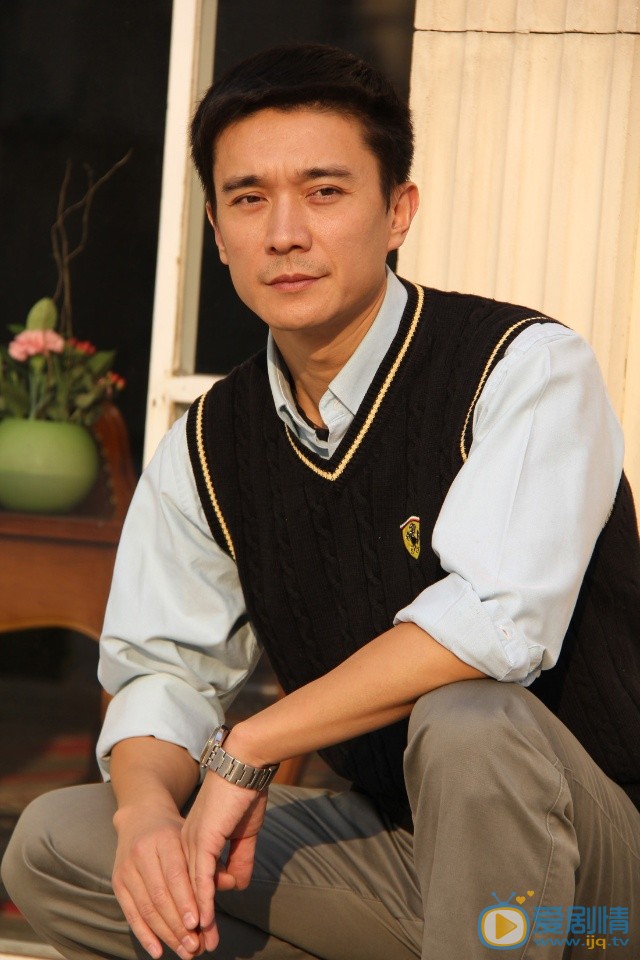 张明健绅士写真 张明健绅士写真