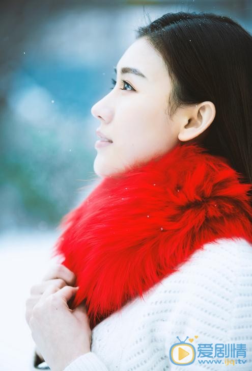王婉中圣诞写真 王婉中高清写真_王婉中高清剧照