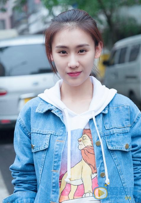 王婉中运动照 王婉中高清写真_王婉中高清剧照