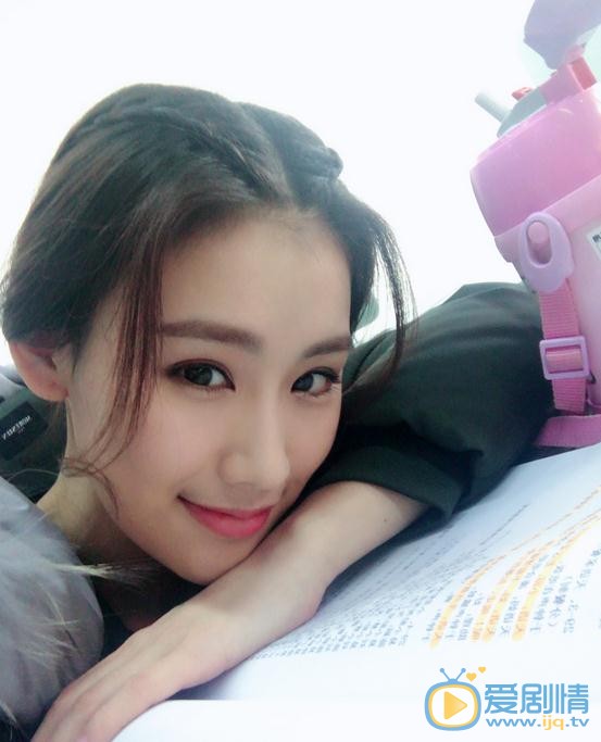 王婉中生活照 王婉中高清写真_王婉中高清剧照