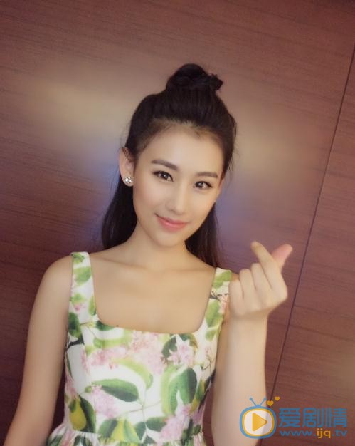 王婉中生活照 王婉中高清写真_王婉中高清剧照