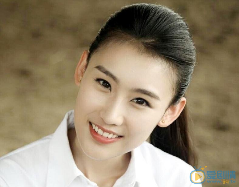王婉中帅气写真 王婉中高清写真_王婉中高清剧照