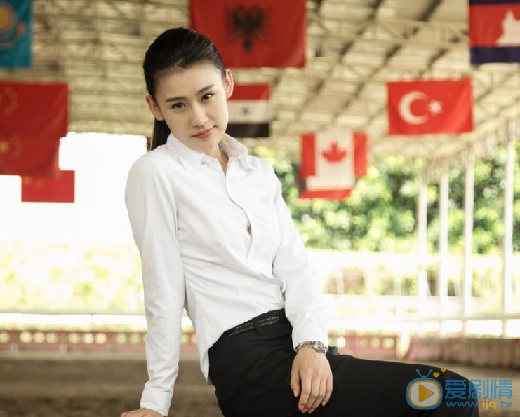 王婉中帅气写真 王婉中高清写真_王婉中高清剧照
