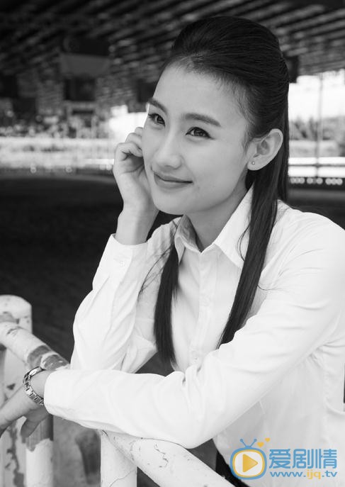 王婉中帅气写真 王婉中高清写真_王婉中高清剧照