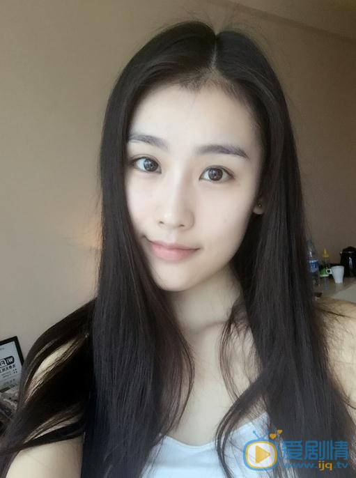 王婉中生活照 王婉中高清写真_王婉中高清剧照
