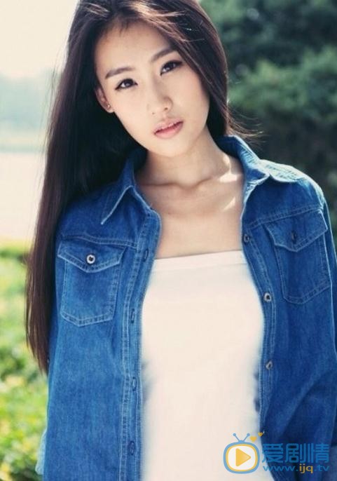 王婉中休闲写真 王婉中高清写真_王婉中高清剧照