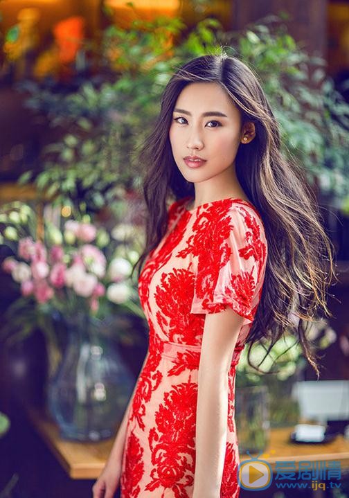 王婉中休闲写真 王婉中高清写真_王婉中高清剧照
