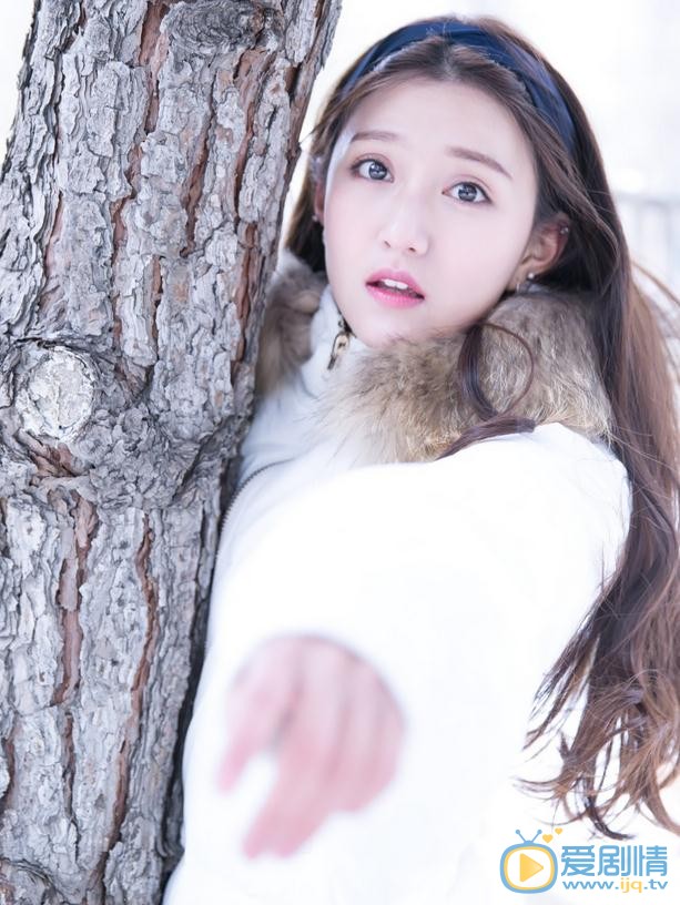 张鑫冬日写真 张鑫高清写真_张鑫高清剧照