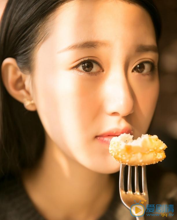 张鑫气质写真 张鑫高清写真_张鑫高清剧照