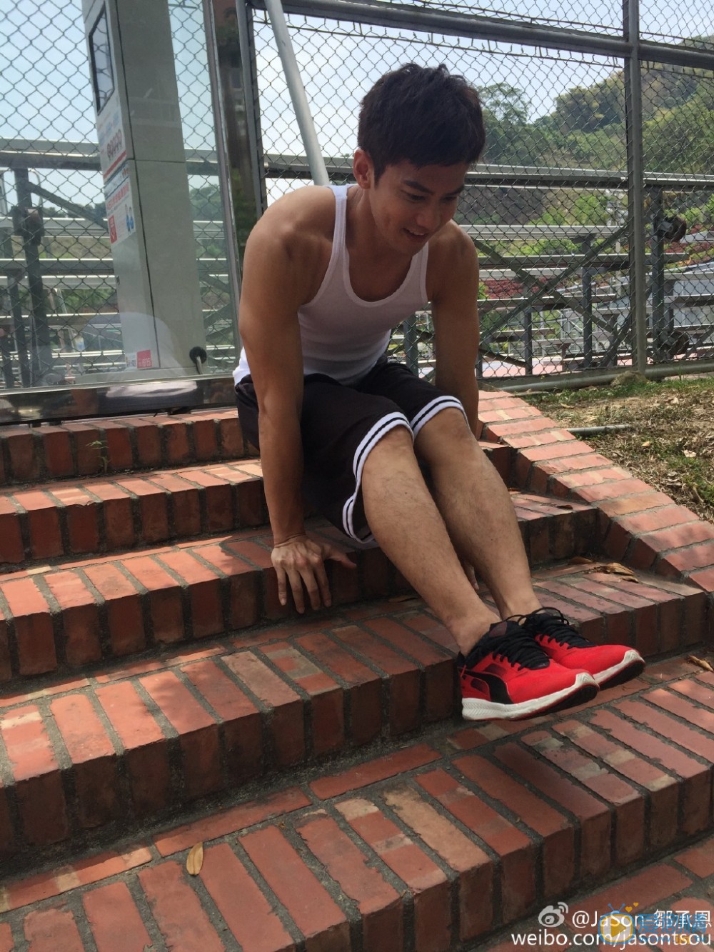 邹承恩健身照 邹承恩高清写真_邹承恩高清剧照