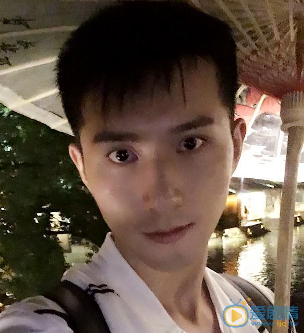 陈思瀚生活照 陈思瀚高清写真_陈思瀚高清剧照