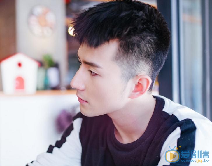 陈思瀚休闲写真 陈思瀚高清写真_陈思瀚高清剧照