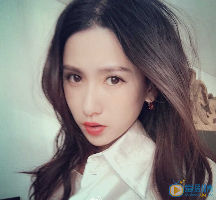 王秋紫生活照 王秋紫高清写真_王秋紫高清剧照