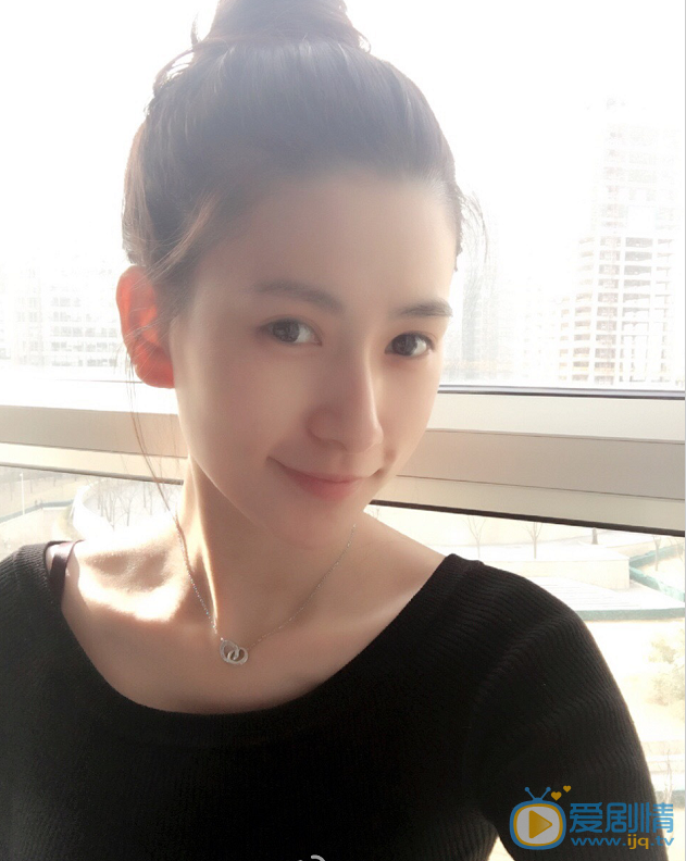 王秋紫生活照 王秋紫高清写真_王秋紫高清剧照