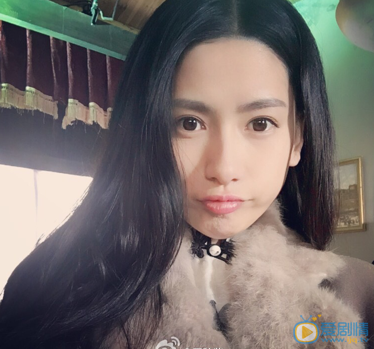 王秋紫卖萌照 王秋紫高清写真_王秋紫高清剧照