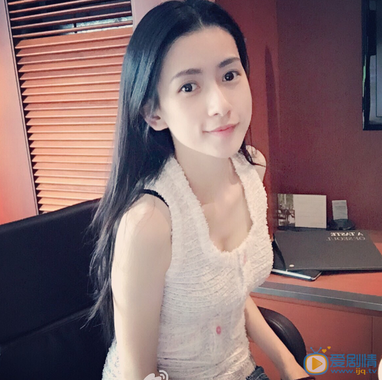 王秋紫生活照 王秋紫高清写真_王秋紫高清剧照