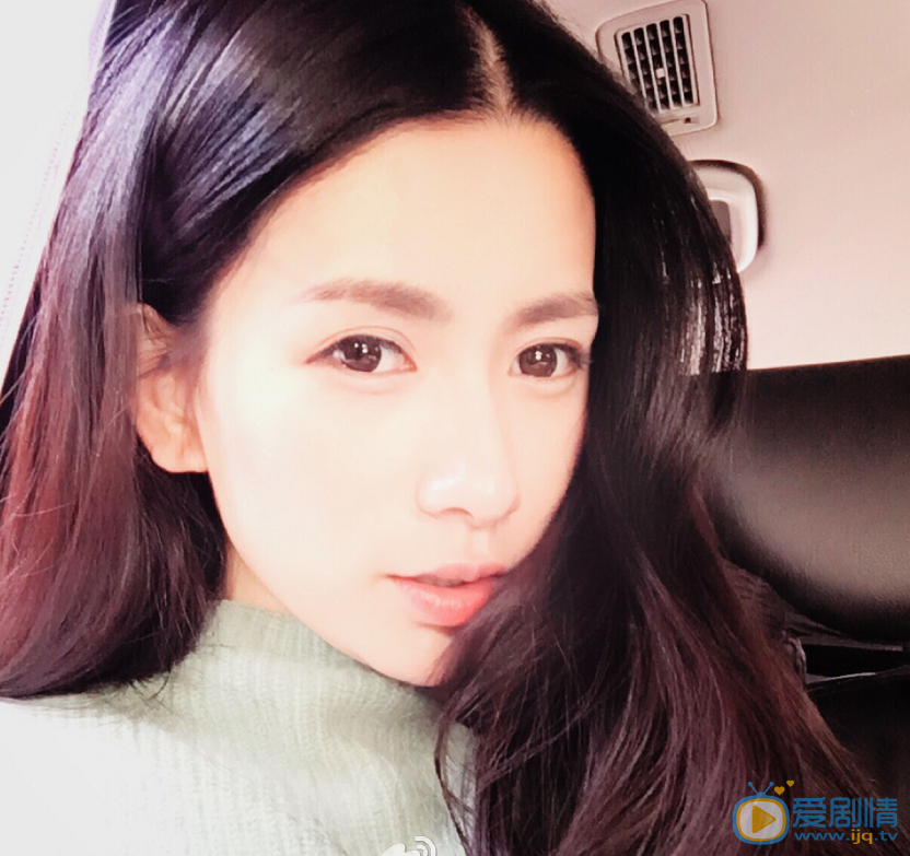 王秋紫卖萌照 王秋紫高清写真_王秋紫高清剧照