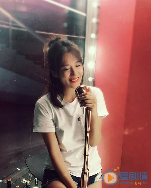杨淇生活照 杨淇高清写真_杨淇高清剧照