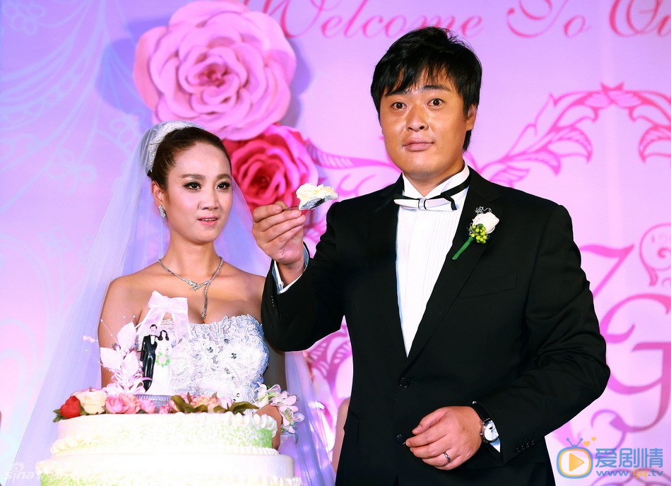 张桐结婚照 张桐高清写真_张桐高清剧照