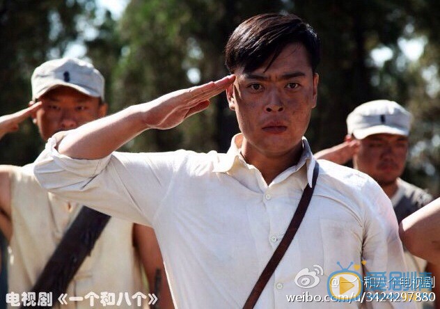 张桐《一个和八个》剧照 张桐高清写真_张桐高清剧照