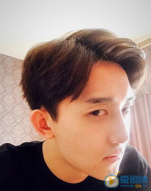 崔尔康生活照 崔尔康高清写真_崔尔康高清剧照