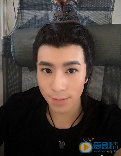 尼利特龙生活照 尼利特龙高清写真_尼利特龙高清剧照