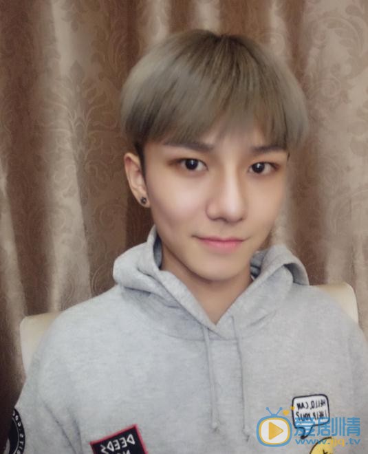 李熹子生活照 李熹子高清写真_李熹子高清剧照