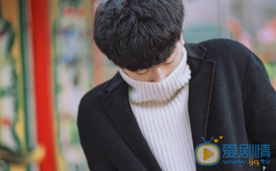 王旭东休闲写真 王旭东高清写真_王旭东高清剧照