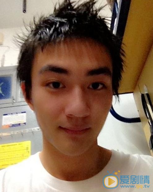 张诚航生活照 张诚航高清写真_张诚航高清剧照