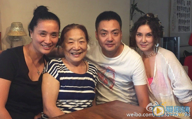 朱宏嘉生活照 朱宏嘉高清写真_朱宏嘉高清剧照