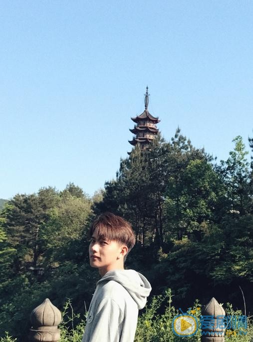 王宇威生活照 王宇威高清写真_王宇威高清剧照