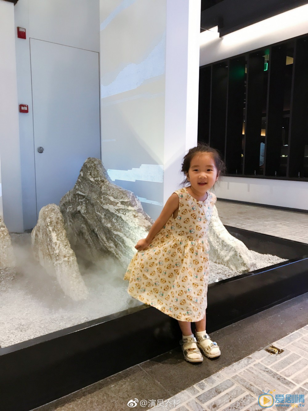乔杉女儿照片 乔杉高清写真_乔杉高清剧照