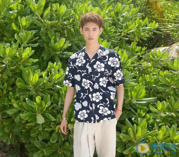 赵炫棋旅游照 赵炫棋高清写真_赵炫棋高清剧照