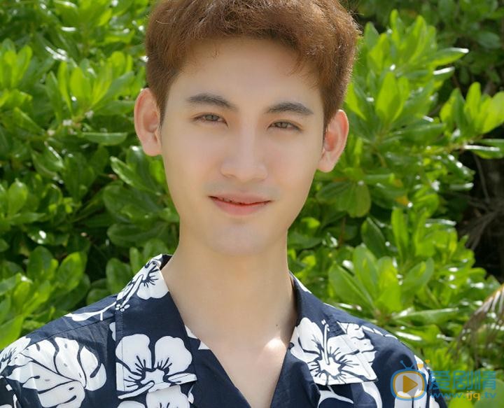 赵炫棋旅游照 赵炫棋高清写真_赵炫棋高清剧照