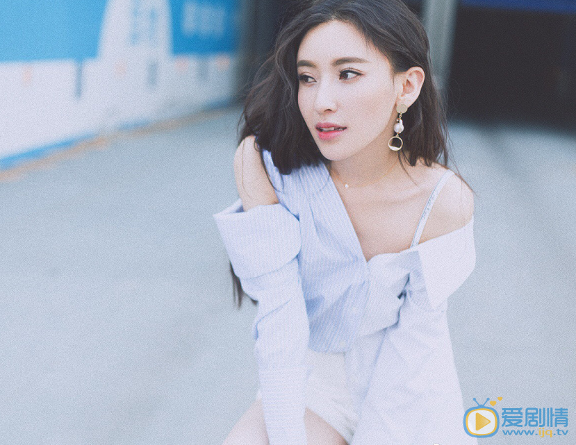 高语芯街拍写真 高语芯高清写真_高语芯高清剧照