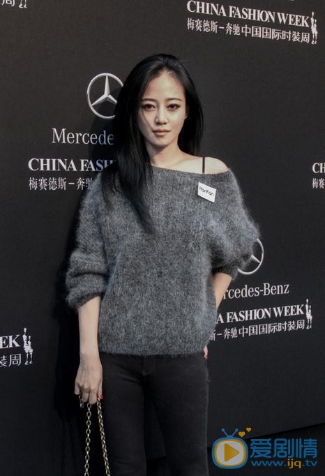 谭卓活动照 谭卓高清写真_谭卓高清剧照