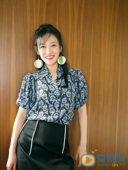 谭卓活动照 谭卓高清写真_谭卓高清剧照