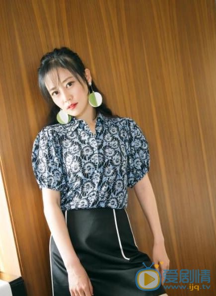 谭卓活动照 谭卓高清写真_谭卓高清剧照