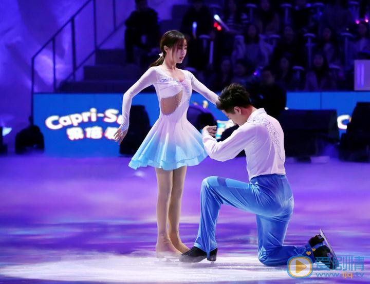 李菲儿《跨界冰雪王》节目照 李菲儿高清写真_李菲儿高清剧照