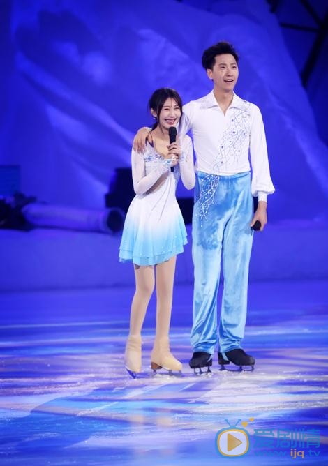 李菲儿《跨界冰雪王》节目照 李菲儿高清写真_李菲儿高清剧照