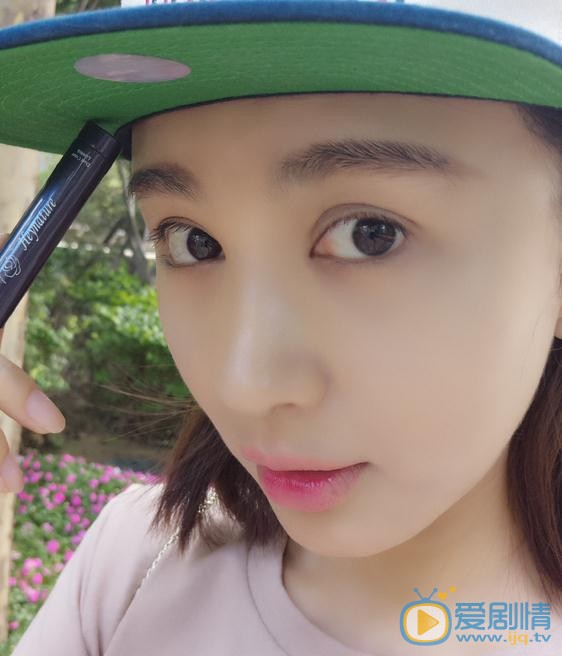 李菲儿生活照 李菲儿高清写真_李菲儿高清剧照