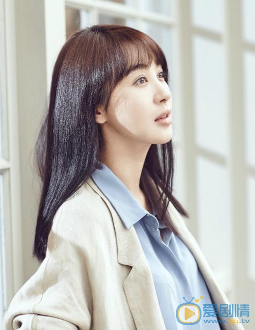 李菲儿休闲街拍 李菲儿高清写真_李菲儿高清剧照