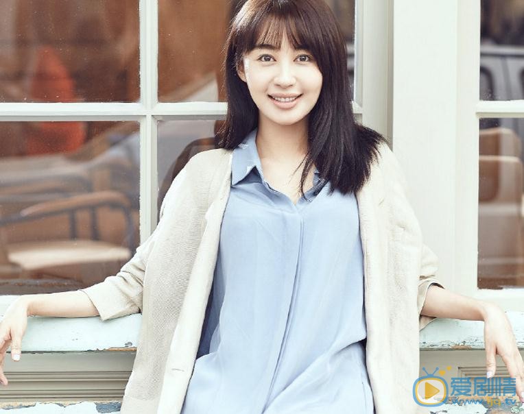 李菲儿休闲街拍 李菲儿高清写真_李菲儿高清剧照