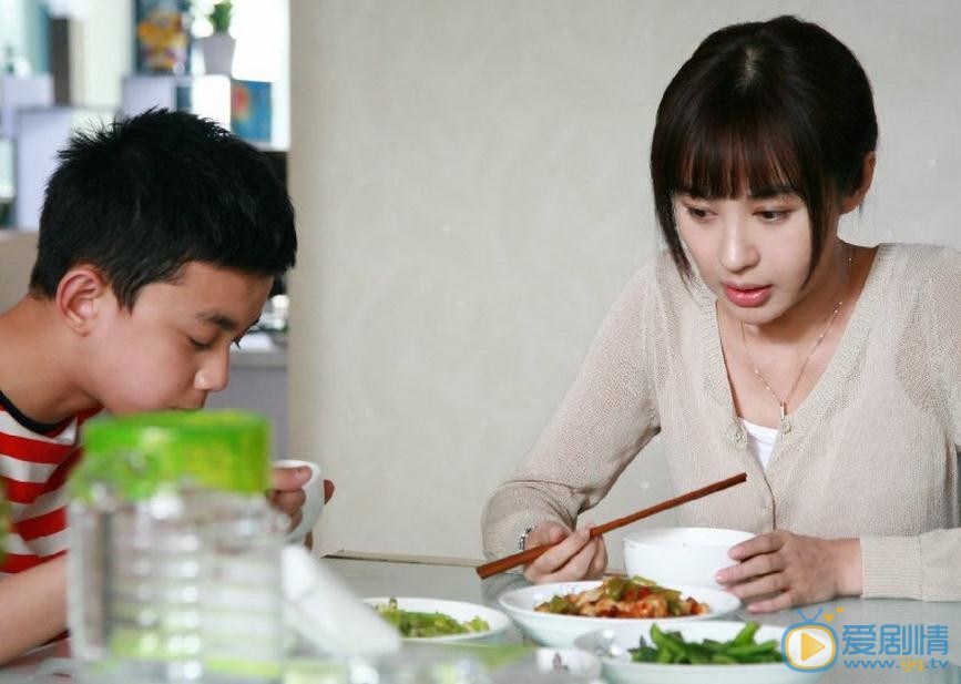 李菲儿《远得要命的爱情》剧照 李菲儿高清写真_李菲儿高清剧照