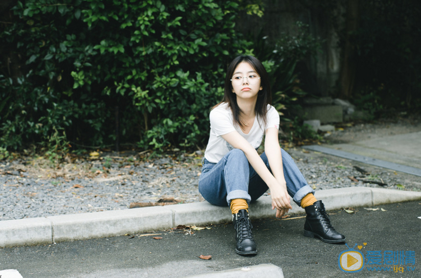 谭松韵街拍写真 谭松韵高清写真_谭松韵高清剧照