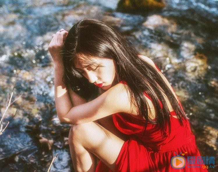 柏安红色写真 柏安高清写真_柏安高清剧照