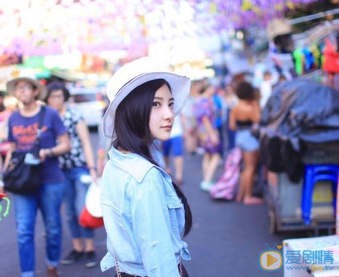 柏安街头写真 柏安高清写真_柏安高清剧照